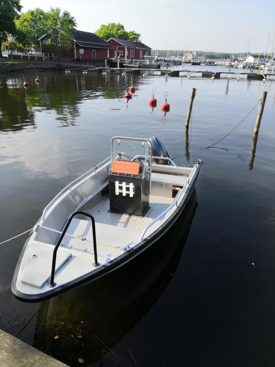 Tammisaaren Kaupunginhotelli Raseborg Exterior photo
